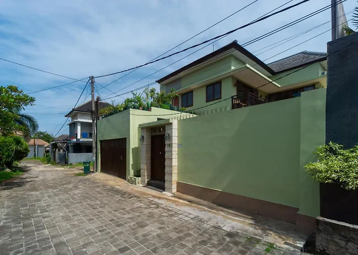 Holiday home The Rose Jimbaran (Bali)